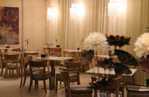 Chengxi District Hotel | Jinjiang Inn Select Xining West Wusi Road New Hualian Square