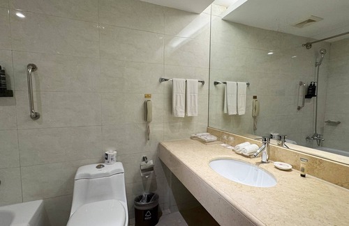 Lianhu Hotel | Jinjiang West Capital International Hotel