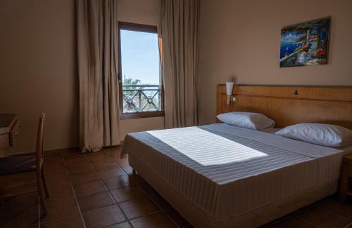 Jiyeh Resort | Jiyeh Marina Resort Hotel & Chalets