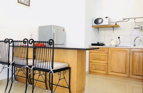 Petaling Jaya House | JJ#1 Comfort and Cozy Nearby Asia Jaya Lrt Station walking distance