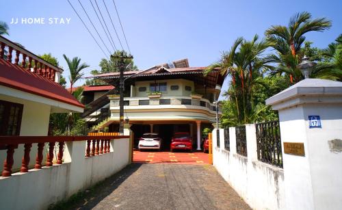 Aluva House | JJ Homes