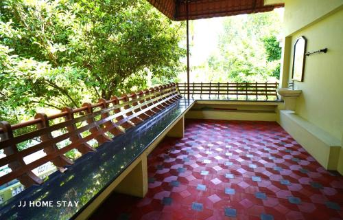Aluva House | JJ Homes