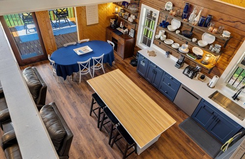 Eastland Cabin | JJ's Point of View! Lakefront Log Cabin on Lake Leon ~ Eastland, TX!