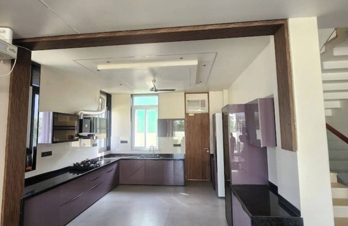 Jaipur House | Jk House. Newly listed, spacious & pet friendly.nn