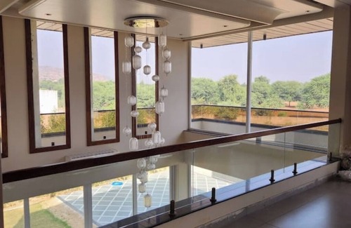Jaipur House | Jk House. Newly listed, spacious & pet friendly.nn