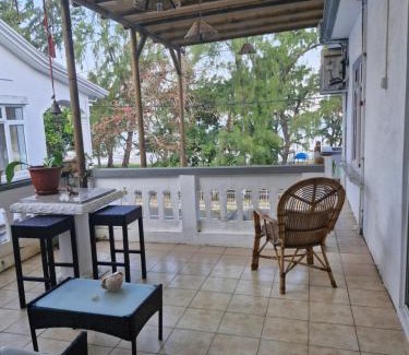 Le Morne Brabant Apartment | JN Sunflower