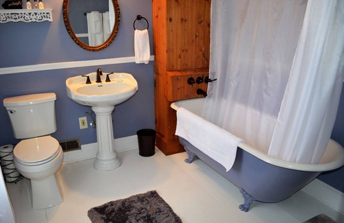 Cherry Valley Bed & Breakfast | John Henry Bed & Breakfast