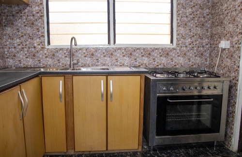 Adentan Apartment | John's Cottage