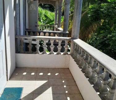 Barroui Apartment | John's Residence