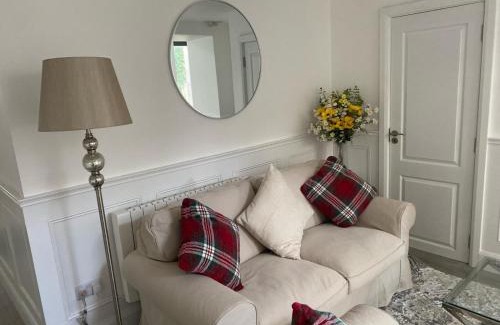 Carlow House | Johnsville House
