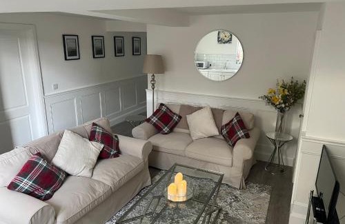 Carlow House | Johnsville House