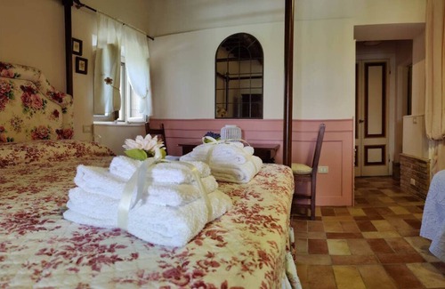 Potenza Picena Apartment | Joka - Red Apartment - Oasi of relaxation 10 minutes fro, the sea