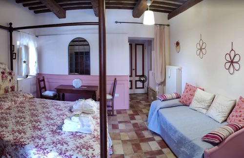 Potenza Picena Apartment | Joka - Red Apartment - Oasi of relaxation 10 minutes fro, the sea