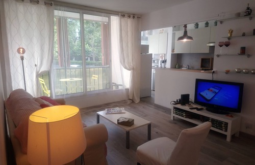 Maisons-Laffitte Apartment | Joli Appartement en Banlieue 20 Minutes de Paris, Classée Monument Historiqu