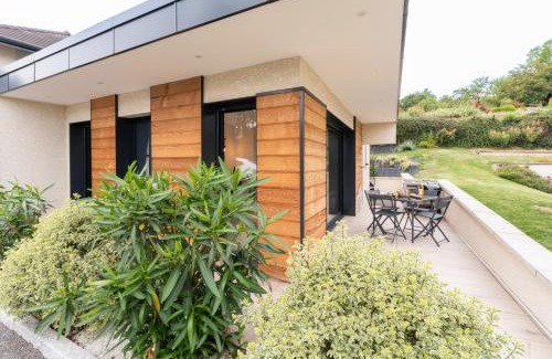 Vallieres Apartment | Joli T1 Bis avec Chambre - Cuisine - Salle de Bain