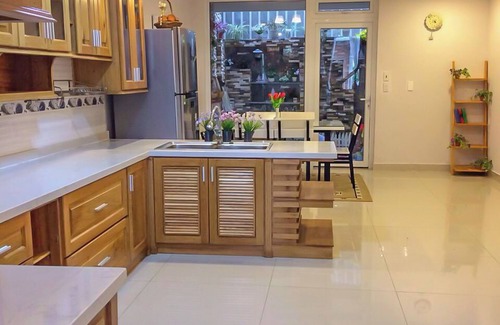 Phuong Apartment | Jolie House