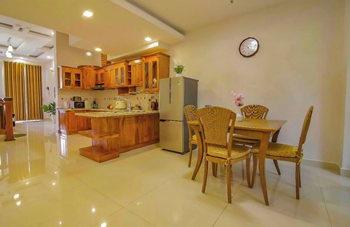 Phuong Apartment | Jolie House