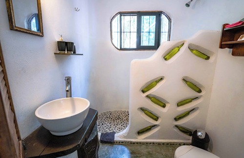 Leona Vicario Cabin | Jolie Jungle Eco Hotel