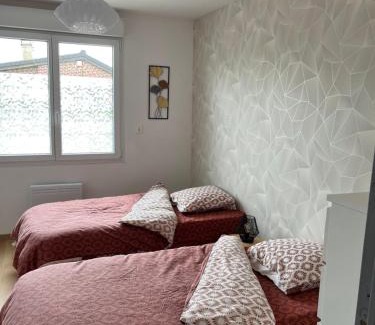 Auchy-les-Mines Apartment | Jolie petite maison 4-6 couchages