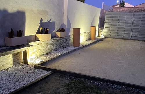 Colombiers Villa | Jolie Villa au Calme Avec Piscine, Boulodrome à 5 mn du Canal du Midi à Pied
