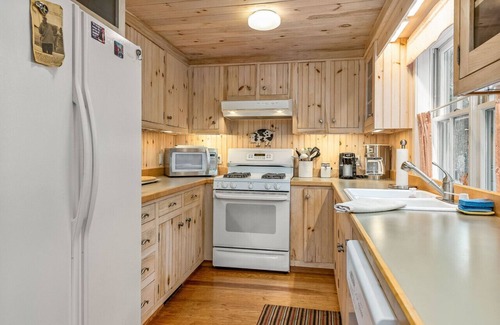 Bayville House | Jordan Cottage by Sea Maine