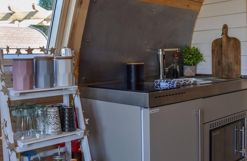 Margam Cottage | Joshua's Den - UK40975