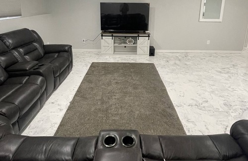 Lincoln House | Joshua’s private basement