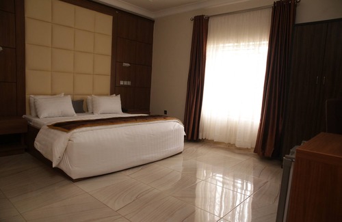 Abuja Hotel | Josto Apartment - Deluxe Suite (Two Bedroom)