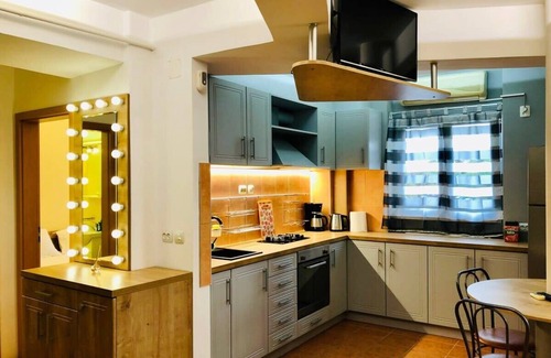 Old City Apartment | Joy City Stay Victoriei 7G-3