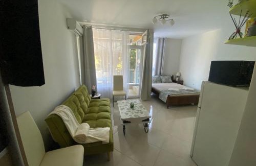 Ravda Apartment | JOY Studio