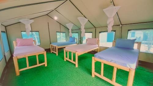 Tunguu Cabin | JozaniBiospherevillage