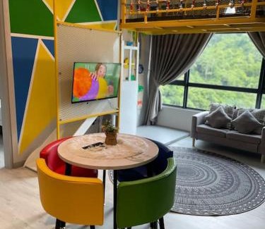 Downtown Kota Kinabalu Apartment | JQ#11 City View Slide LoftBed 2R1B 5pax near Suria Mall, Gaya St, SICC