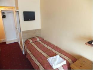 Warwick Hotel | Jubilee Hotel Victoria