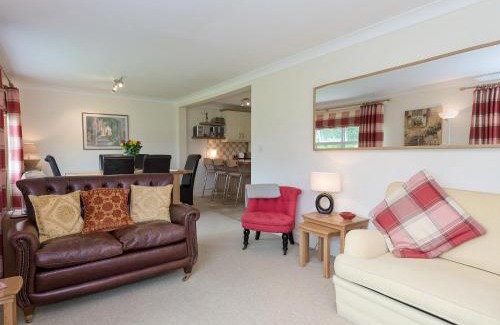 Watton House | Jubileum Lodge Uk27999