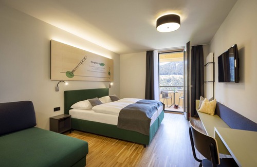 Laterns Hotel | JUFA Hotel Laterns - Klangholzhus
