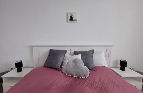 Koszeg Apartment | Juhar Apartman