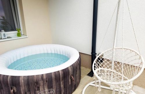 Koszeg Apartment | Juhar Apartman