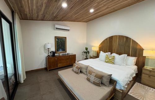 Sarapiqui Ski Chalet | Jungle Bungalow at Oropel Lodge
