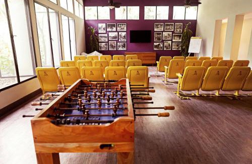 Tikal National Park Hotel | Jungle Lodge Tikal Hostal