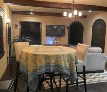 Los Gatos Apartment | Junior Suite