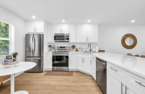 Juno Beach Condo | Juno Beach Landings Condo 1 | Steps to the Beach!