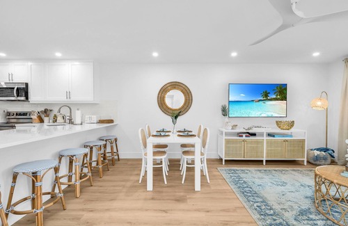 Juno Beach Condo | Juno Beach Landings Condo 1 | Steps to the Beach!