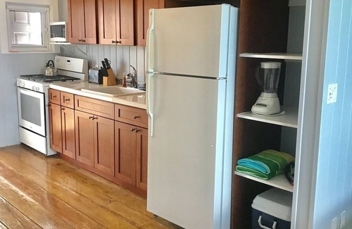 Rainbow Bay Apartment | Jus Breathe - Gorgeous Views & walking distance to Twin Beach
