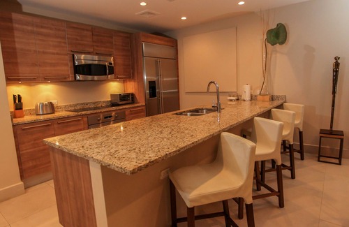 Herreras Villa | Just a few steps from the beach!