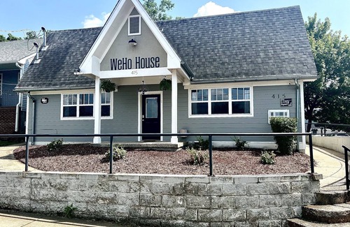 South Nashville Apartment | Just a mile to Broadway!