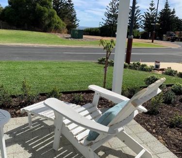Dalyellup House | Just Beachy By Swan Bnb Management