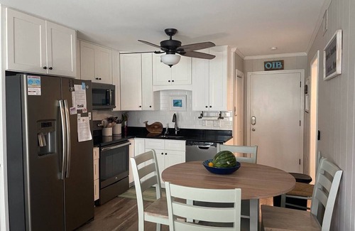 Ocean Isle Beach Condo | 'Just Chillaxin'-2-bedroom condo in lovely Ocean Isle Beach, NC-oceanview & pool