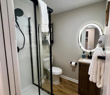 Milford House | Just like home w Pool & Pool table