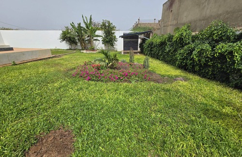 Toubab Dialao House | Kër Yaye Fatou