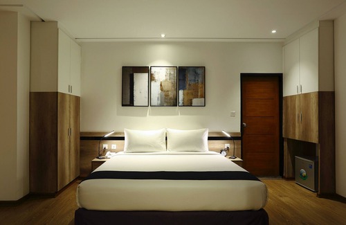 Mayangone Hotel | K.C Hotel